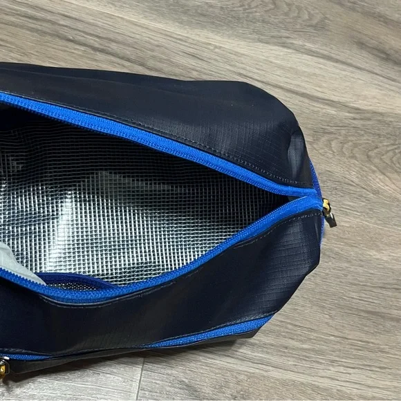 Stio Basin XT Dopp Kit Travel Toiletry Bag Navy Blue Durable MA Asset Management - Picture 6 of 6